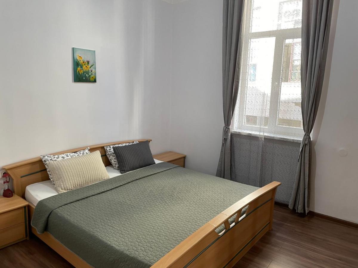 The Central Post Apartments Sofia Buitenkant foto